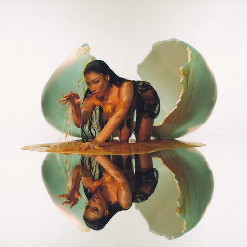 Megan Thee Stallion - Megan - LP { Vinyl LP }